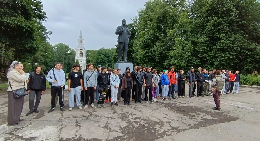 «Осташков исторический»: сотрудники Осташковского краеведческого музея провели игру-путешествие для студентов «Осташков исторический»: сотрудники Осташковского краеведческого музея провели игру-путешествие для студентов